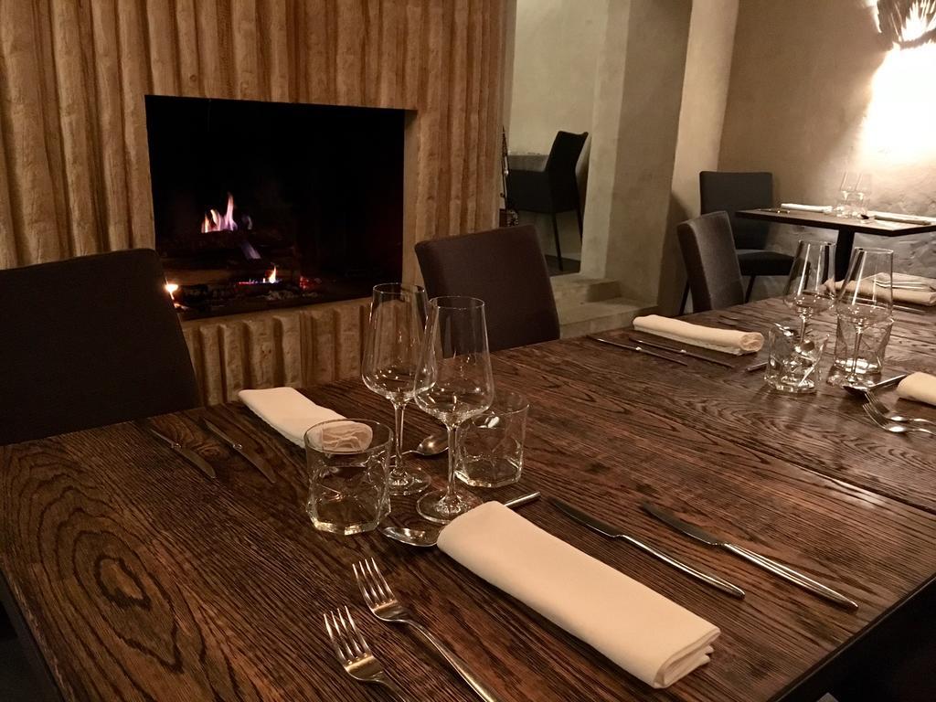 Logis Hotel "Ici M'Aime" Rouvray  Εξωτερικό φωτογραφία