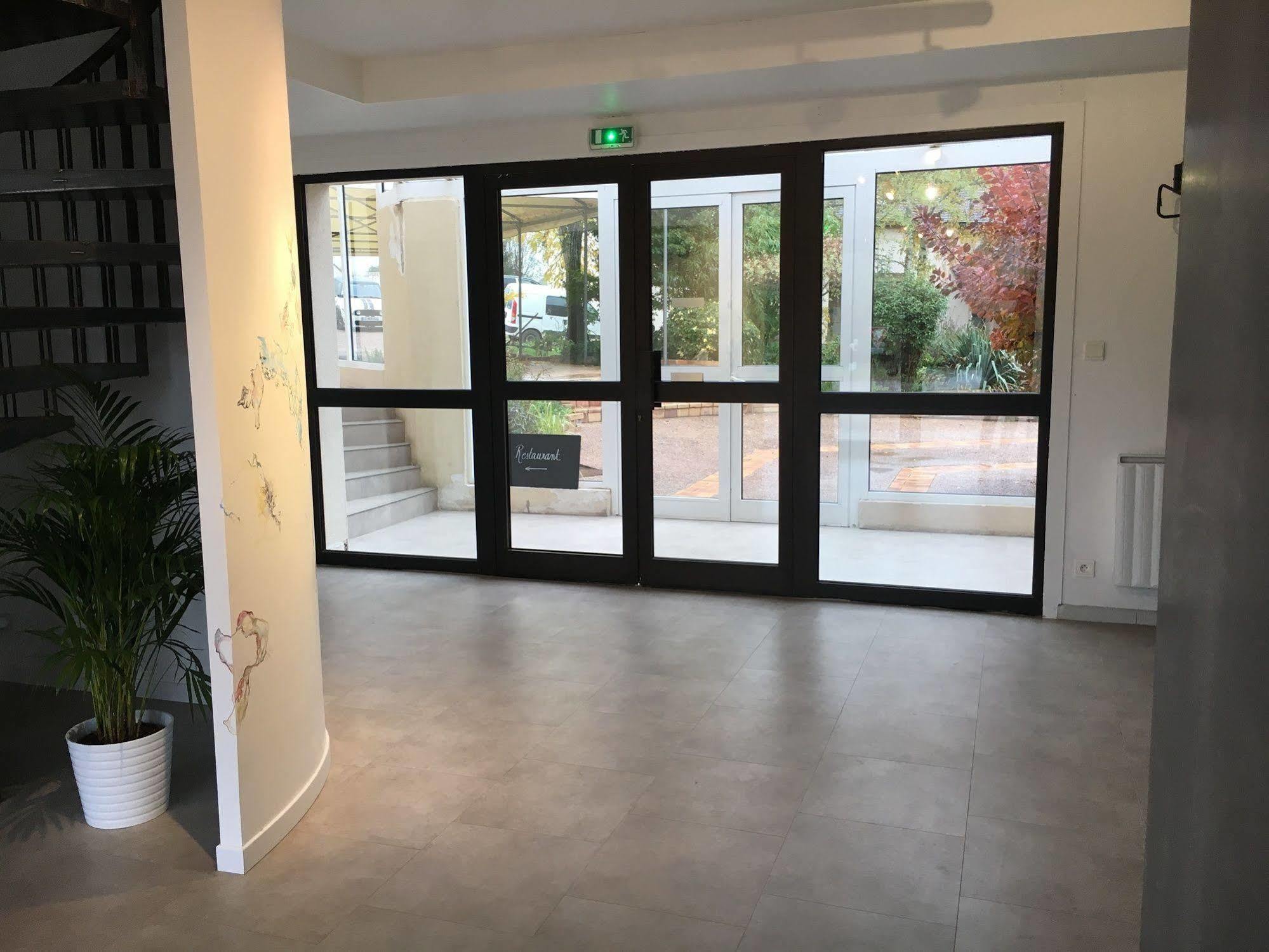 Logis Hotel "Ici M'Aime" Rouvray  Εξωτερικό φωτογραφία